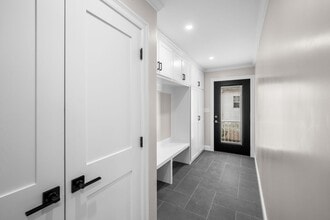 60 Ellsworth Rd in Peabody, MA - Building Photo - Building Photo