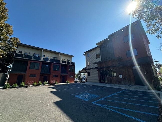 1502 N 3rd St in Coeur d'Alene, ID - Building Photo - Building Photo