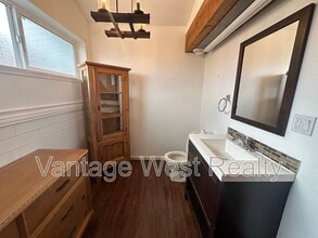 3585-3585 Elliott Rd in West Kelowna, BC - Building Photo - Building Photo