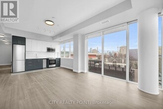 664 Spadina Ave. in Toronto, ON - Building Photo - Building Photo
