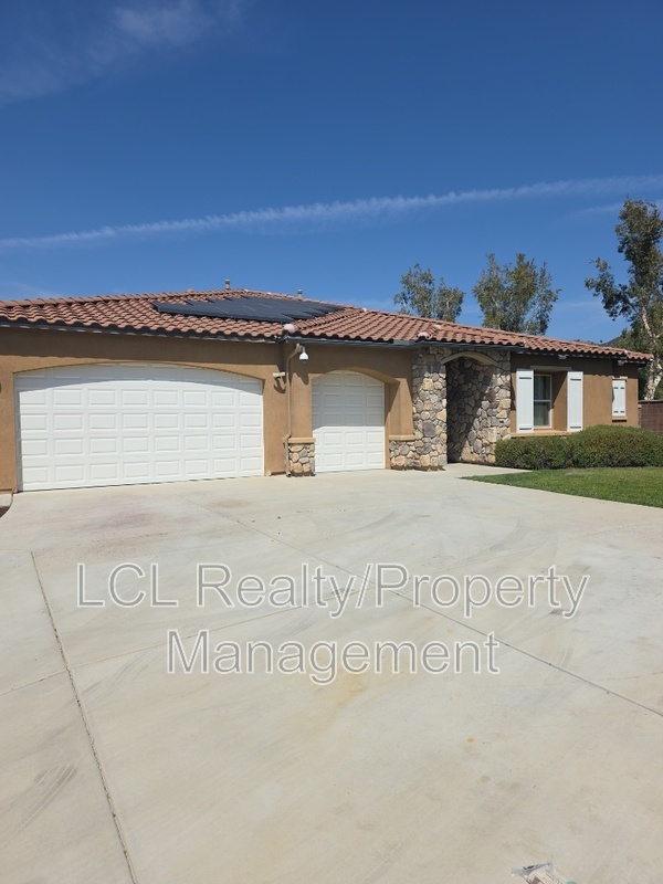 property at 29344 Grand Slam