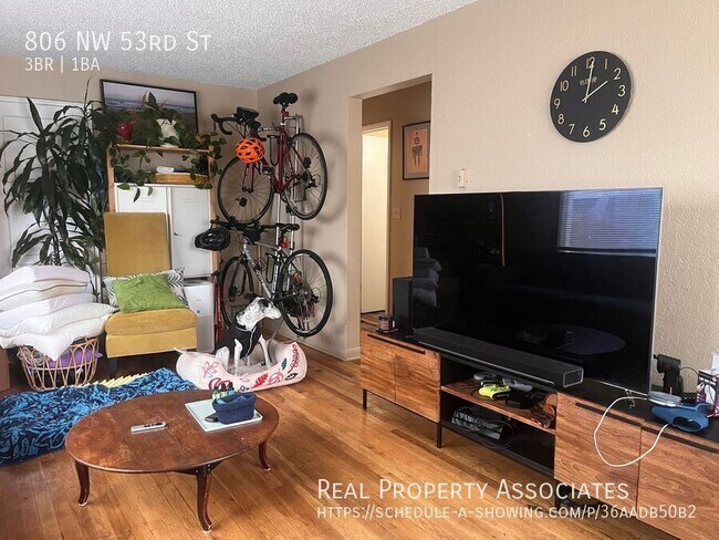 806 NW 53rd St in Seattle, WA - Building Photo - Building Photo