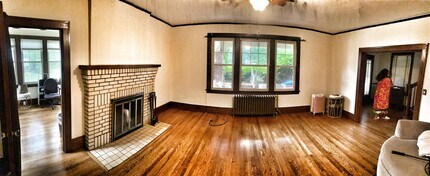 90 Forest Hill Dr in Asheville, NC - Building Photo - Building Photo