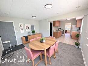 23637 Willard Ave in Warren, MI - Building Photo - Building Photo