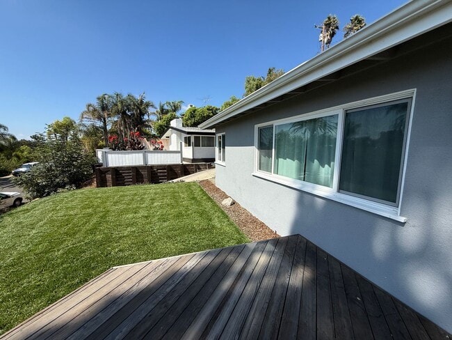 361 Grandview Cir in Camarillo, CA - Building Photo - Building Photo