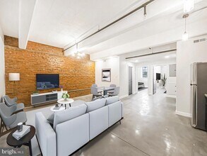 501 N Cannon Ave in Lansdale, PA - Building Photo - Building Photo