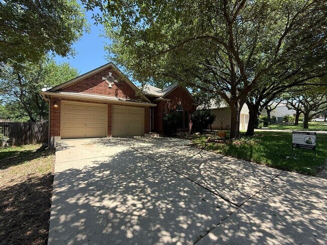1904 Montana Sky Dr in Austin, TX - Building Photo - Building Photo
