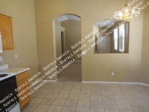 606 W Colt Rd in Chandler, AZ - Building Photo - Building Photo