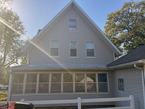 2018 Waterfront Dr in Iowa City, IA - Building Photo - Building Photo