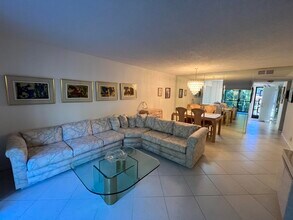 7281 Amberly Ln in Delray Beach, FL - Building Photo - Building Photo