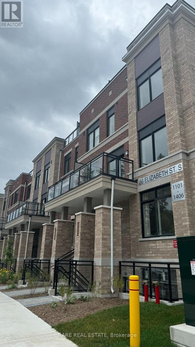 property at 56 Elizabeth St S