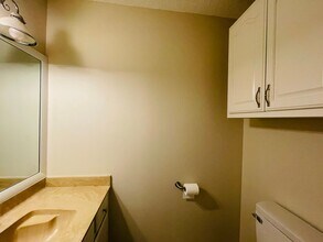 1304 N Narcissus Ave in Broken Arrow, OK - Building Photo - Building Photo