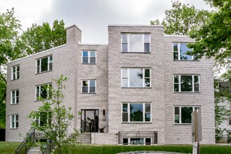 5735 14th St NW in Washington, DC - Foto de edificio - Building Photo
