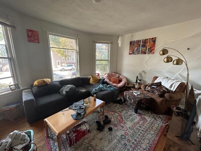 property at 217 N Livingston St
