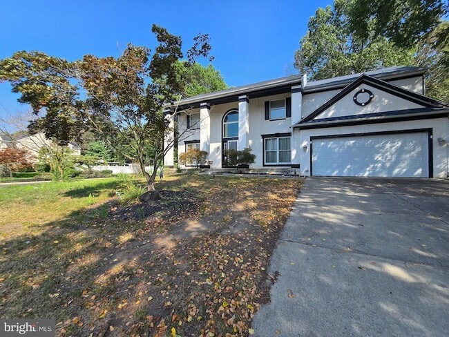 property at 1 Radcliff Ct