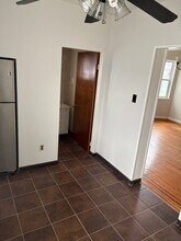 209 N Wycombe Ave in Lansdowne, PA - Foto de edificio - Building Photo