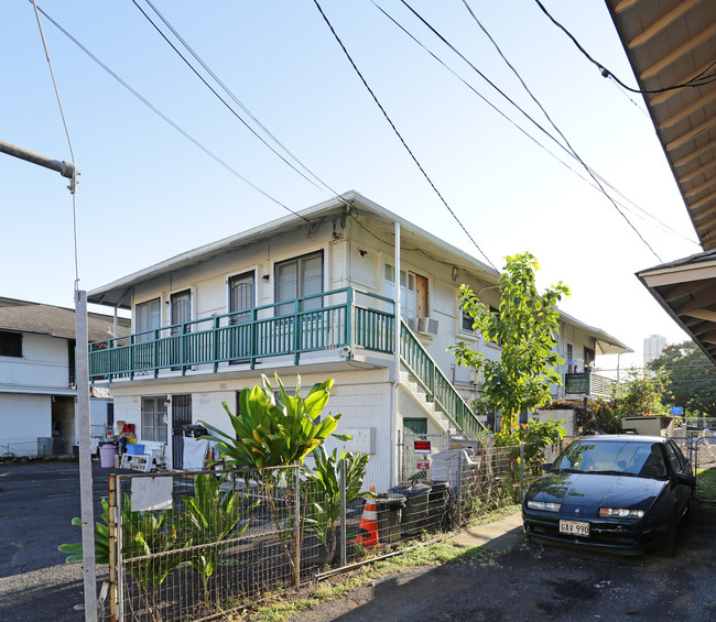 809 Laula Way in Honolulu, HI - Building Photo - Building Photo