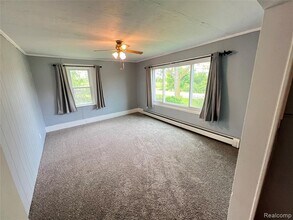 9890 Chinavare Rd in Newport, MI - Building Photo - Building Photo