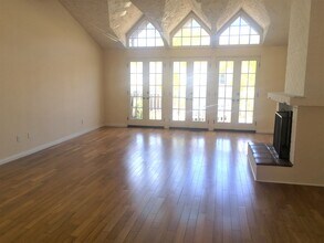 1525 Carver St in Redondo Beach, CA - Building Photo - Building Photo