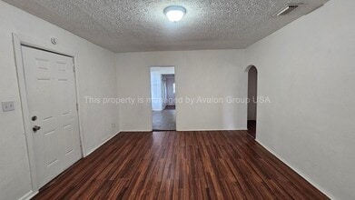 9103 10th Ave in Jacksonville, FL - Building Photo - Building Photo