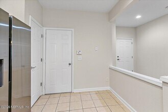 13305 Stone Pond Dr in Jacksonville, FL - Building Photo - Building Photo