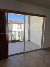 1181 NW 125th Pl-Unit -203 in Miami, FL - Building Photo - Building Photo