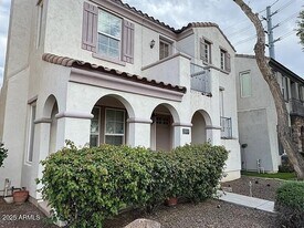 2909 N 48th St in Phoenix, AZ - Building Photo