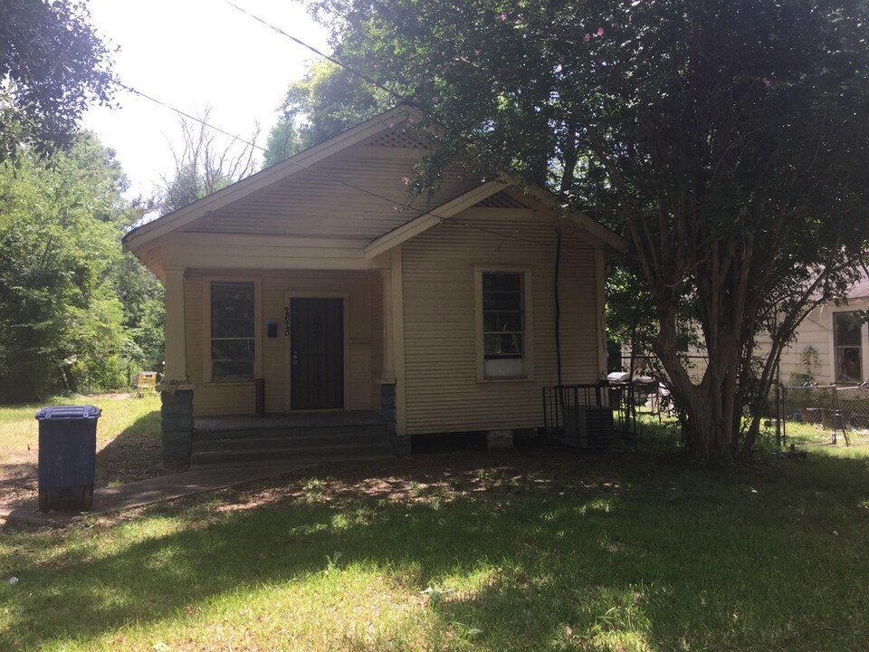 2625 Dupont St in Shreveport, LA - Building Photo