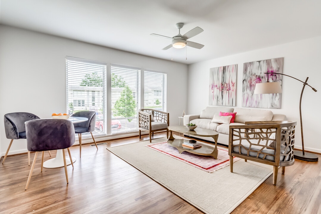 The V Apartments in Vestavia, AL - Building Photo