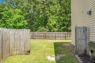 243 Oglethorpe Cir in Moncks Corner, SC - Building Photo - Building Photo