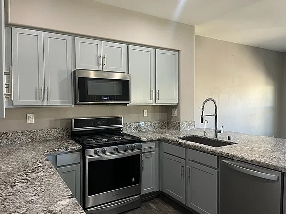 11870 Tevare Ln in Las Vegas, NV - Building Photo - Building Photo