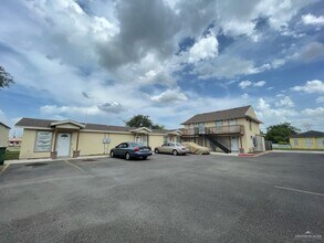 416 E 5th St-Unit -C6 in Weslaco, TX - Building Photo - Building Photo