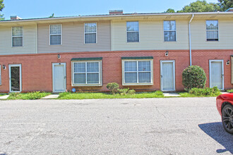 711 Stewart St in Marion, SC - Building Photo - Building Photo