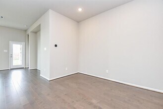 1931 Waters Branch Dr in Sienna, TX - Building Photo - Building Photo