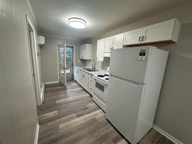 123 S Sam Davis Ave in Pulaski, TN - Building Photo - Building Photo