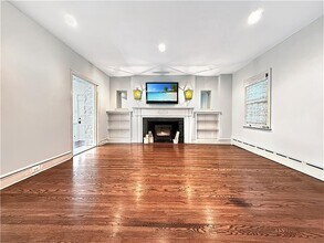 195 Midfield Rd in Ardmore, PA - Building Photo - Building Photo