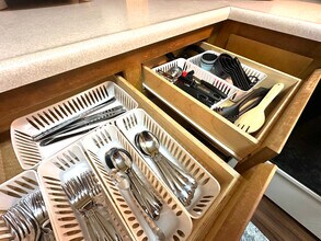 1270 W Newlands Dr in Fernley, NV - Building Photo - Building Photo