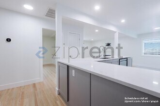 2415 Whittier Dr in Davis, CA - Building Photo - Building Photo
