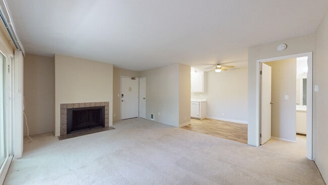 481 Ignacio Blvd in Novato, CA - Building Photo - Building Photo
