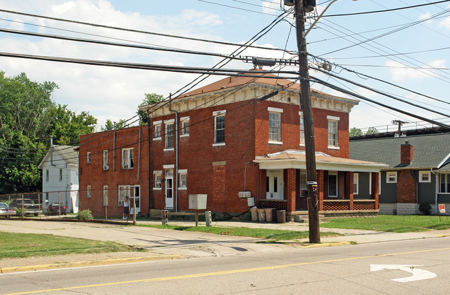 706 Viand St in Point Pleasant, WV - Building Photo - Building Photo