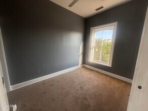 17 Ash Grove Pl in Albany, NY - Building Photo - Building Photo