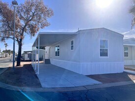 1409 N French St in Casa Grande, AZ - Building Photo