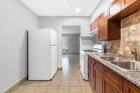 4401 Denmark St photo'