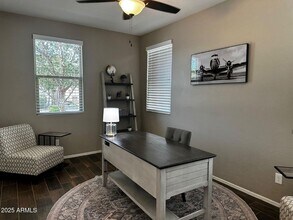 22503 E Calle de Flores in Queen Creek, AZ - Foto de edificio - Building Photo