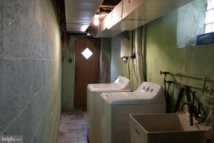 1131 Kerper St in Philadelphia, PA - Building Photo