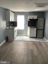 526 MacDade Blvd in Collingdale, PA - Building Photo - Building Photo