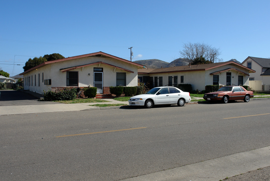 124 S G St in Lompoc, CA - Building Photo