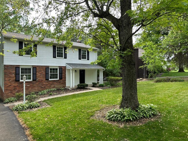 property at 1446 Old Meadow Rd