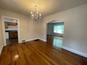 1725 Compton Rd in Cleveland Heights, OH - Building Photo - Building Photo