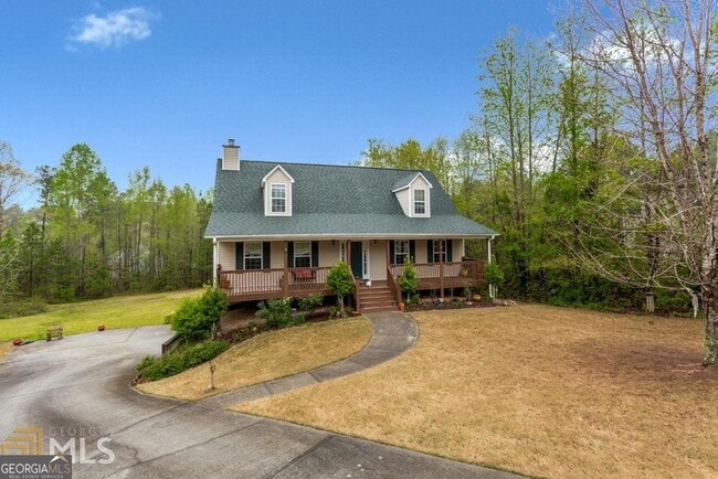 property at 30 Pembroke Pl